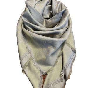 Louis Vuitton Monogram Gray Shine Shawl